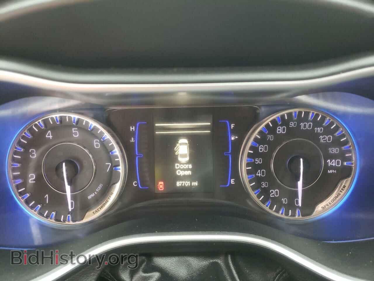 2015 CHRYSLER 200 - VIN: 1C3CCCAB0FN700218 - Фото 9