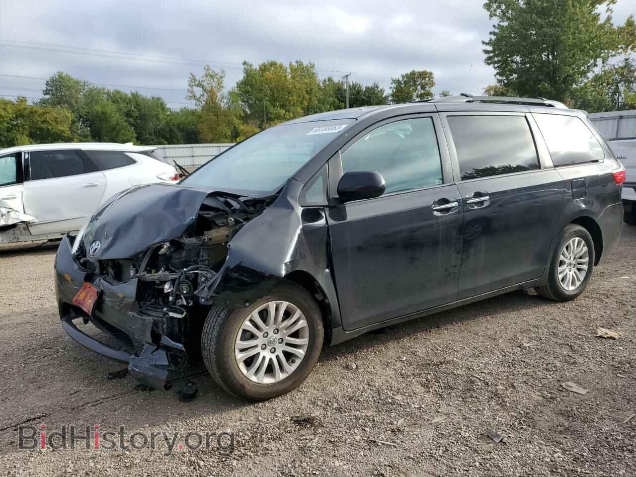 Photo 5TDYZ3DC3HS818653 - TOYOTA All Models 2017