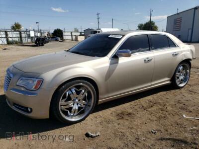 2012 Chrysler 300 300 Limite, beige — VIN 2C3CCACGXCH285152, Copart