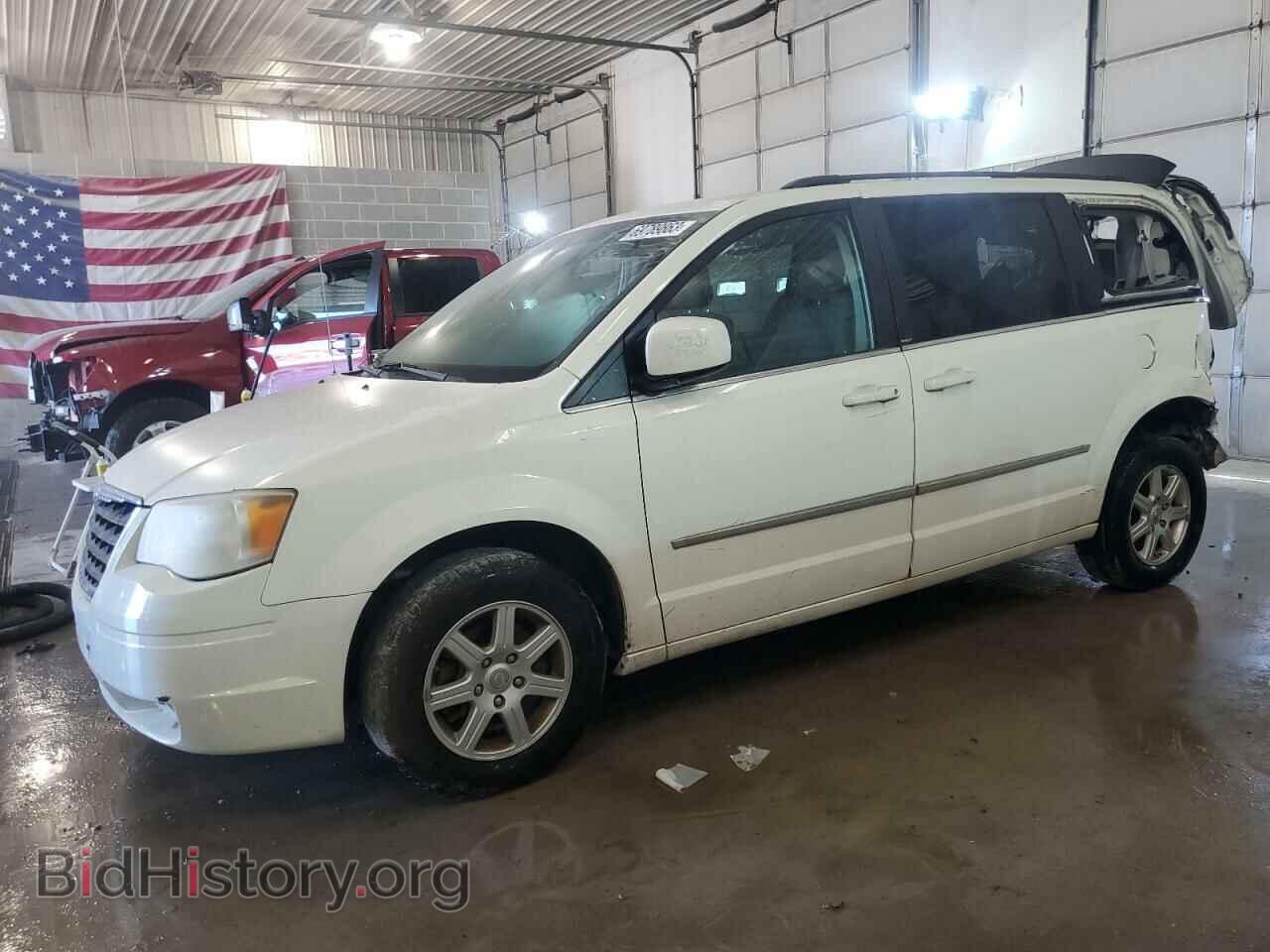 Photo 2A4RR5D1XAR479123 - CHRYSLER MINIVAN 2010