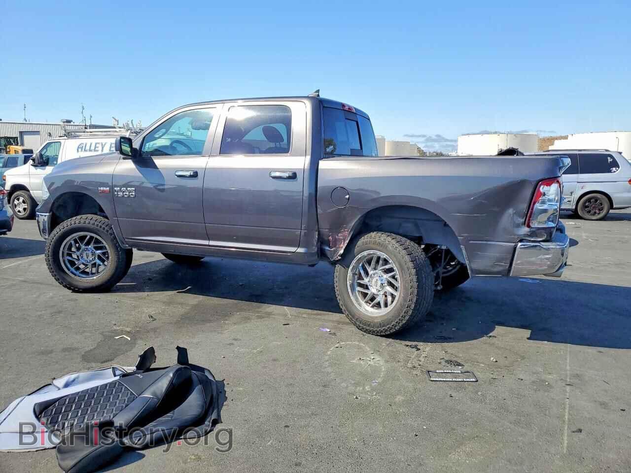 2016 RAM 1500 - VIN: 1C6RR6LT4GS148776 - Photo 2