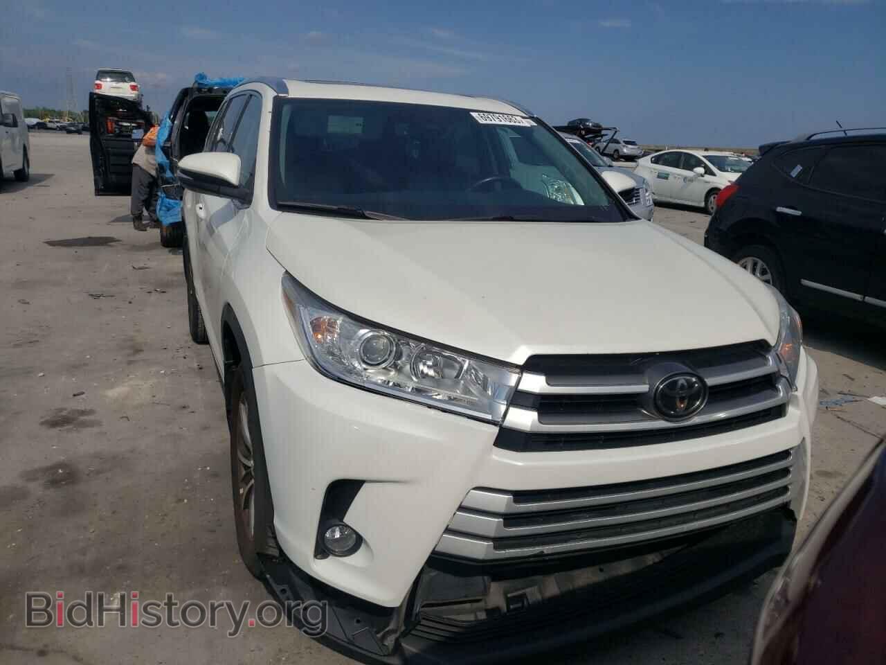 2017 TOYOTA HIGHLANDER - VIN: 5TDKZRFH6HS520924 - Фото 5