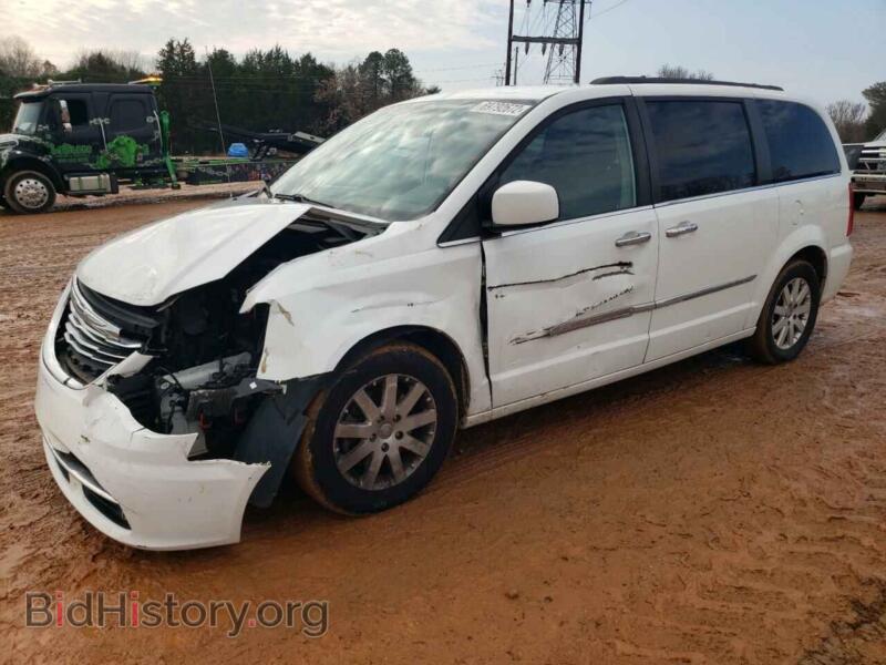 2016 Chrysler MINIVAN Town & COU (VIN 2C4RC1BG0GR269968) — photo 1 of 13, Copart, damage: front end
