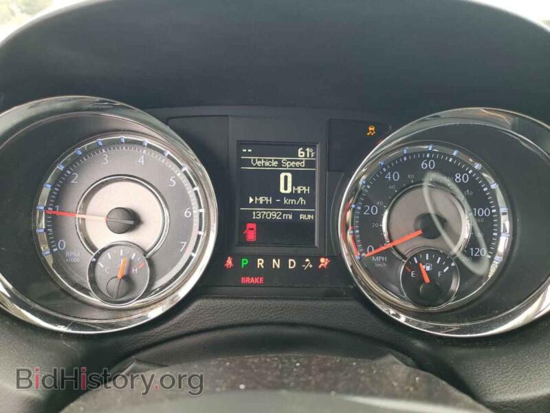 2016 Chrysler MINIVAN (VIN 2C4RC1BG0GR269968) — photo 9 of 13