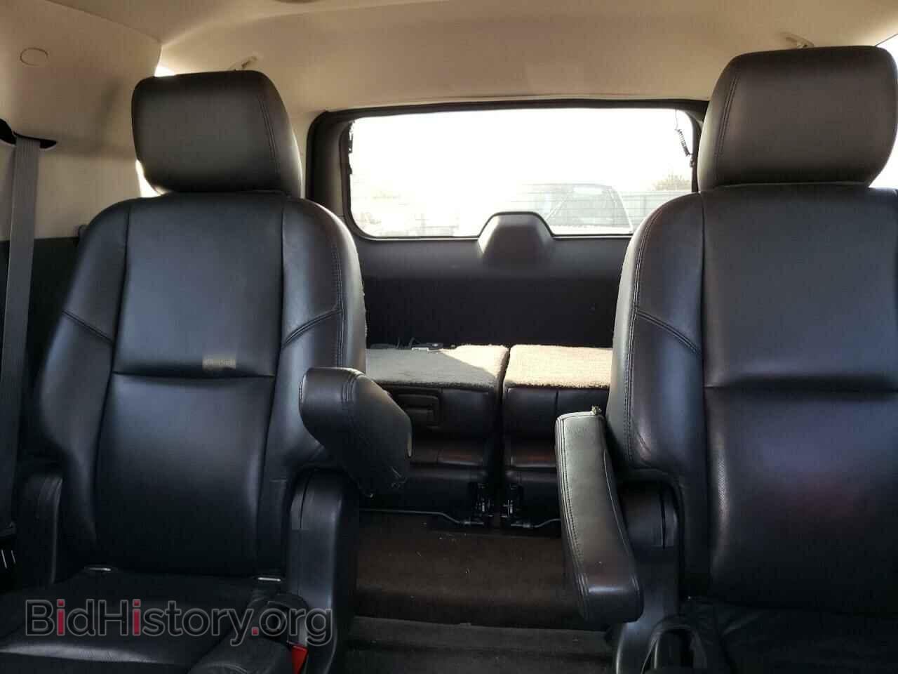 2011 CADILLAC ESCALADE - VIN: 1GYS3AEF5BR374888 - Фото 10