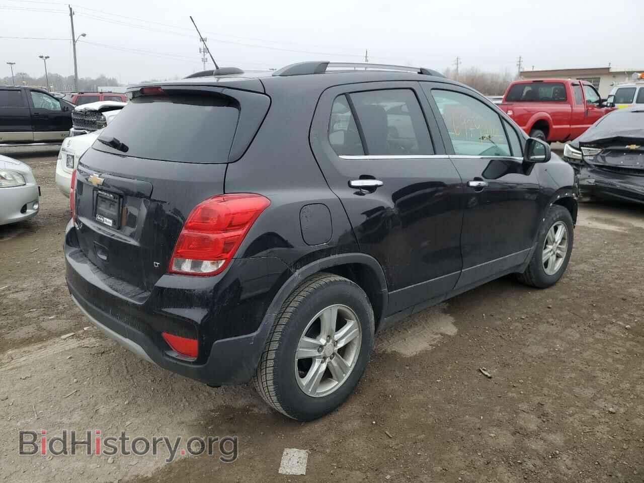 2017 CHEVROLET TRAX - VIN: 3GNCJLSB3HL185791 - Фото 3