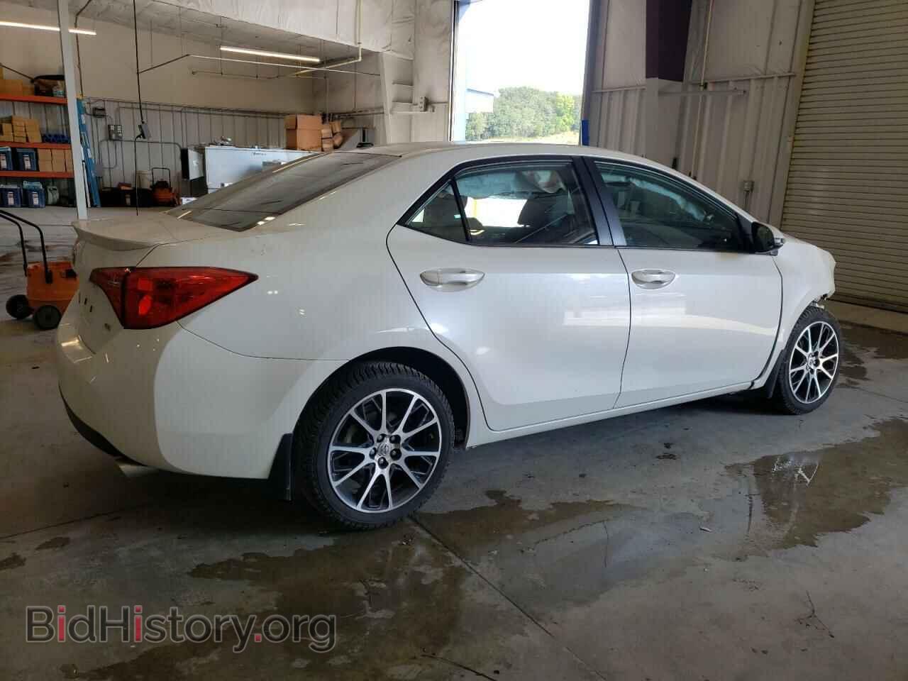 2017 TOYOTA COROLLA - VIN: 5YFBURHE2HP591693 - Фото 3