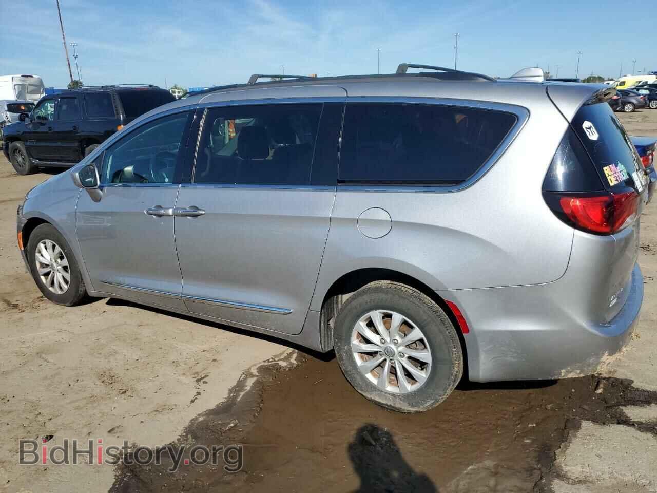 2017 CHRYSLER PACIFICA - VIN: 2C4RC1BG7HR684660 - Фото 2