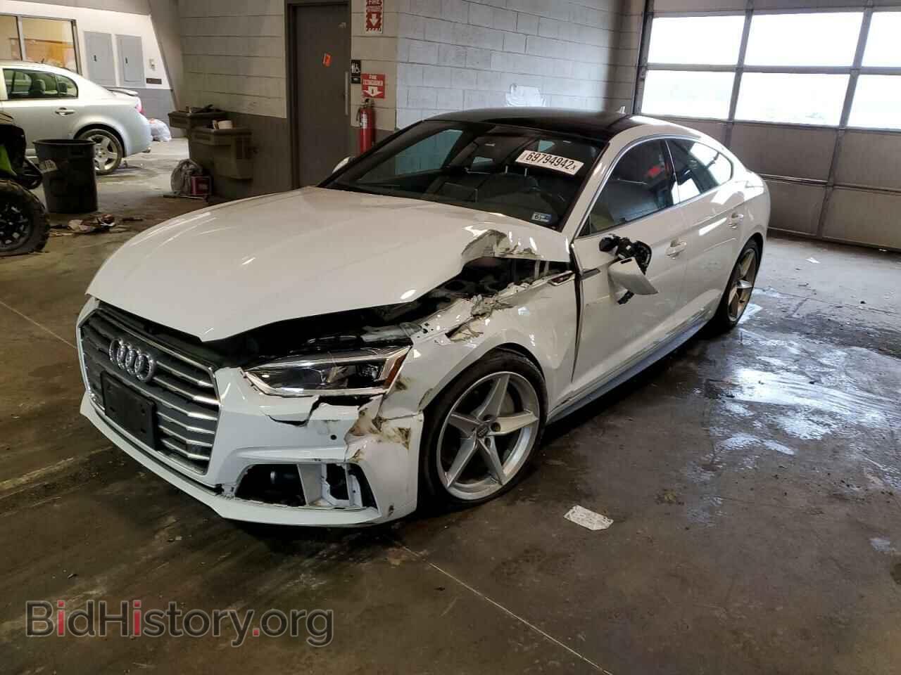 Photo WAUENCF5XKA025106 - AUDI A5 2019