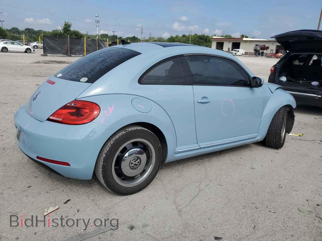 2013 VOLKSWAGEN BEETLE - VIN: 3VWJP7AT3DM611237 - Фото 3