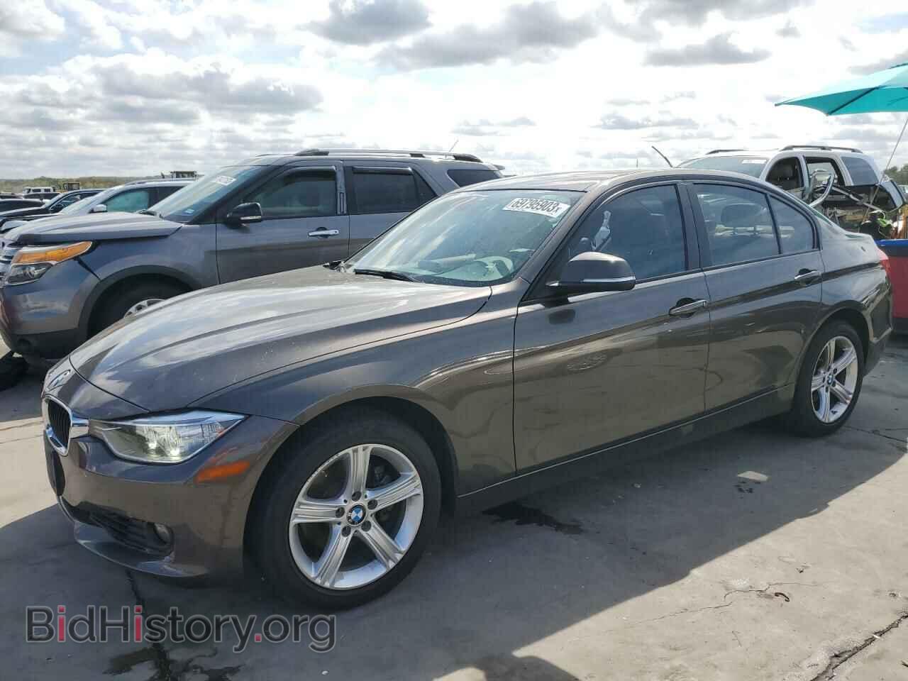 Photo WBA3B5C55EF959262 - BMW 3 SERIES 2014