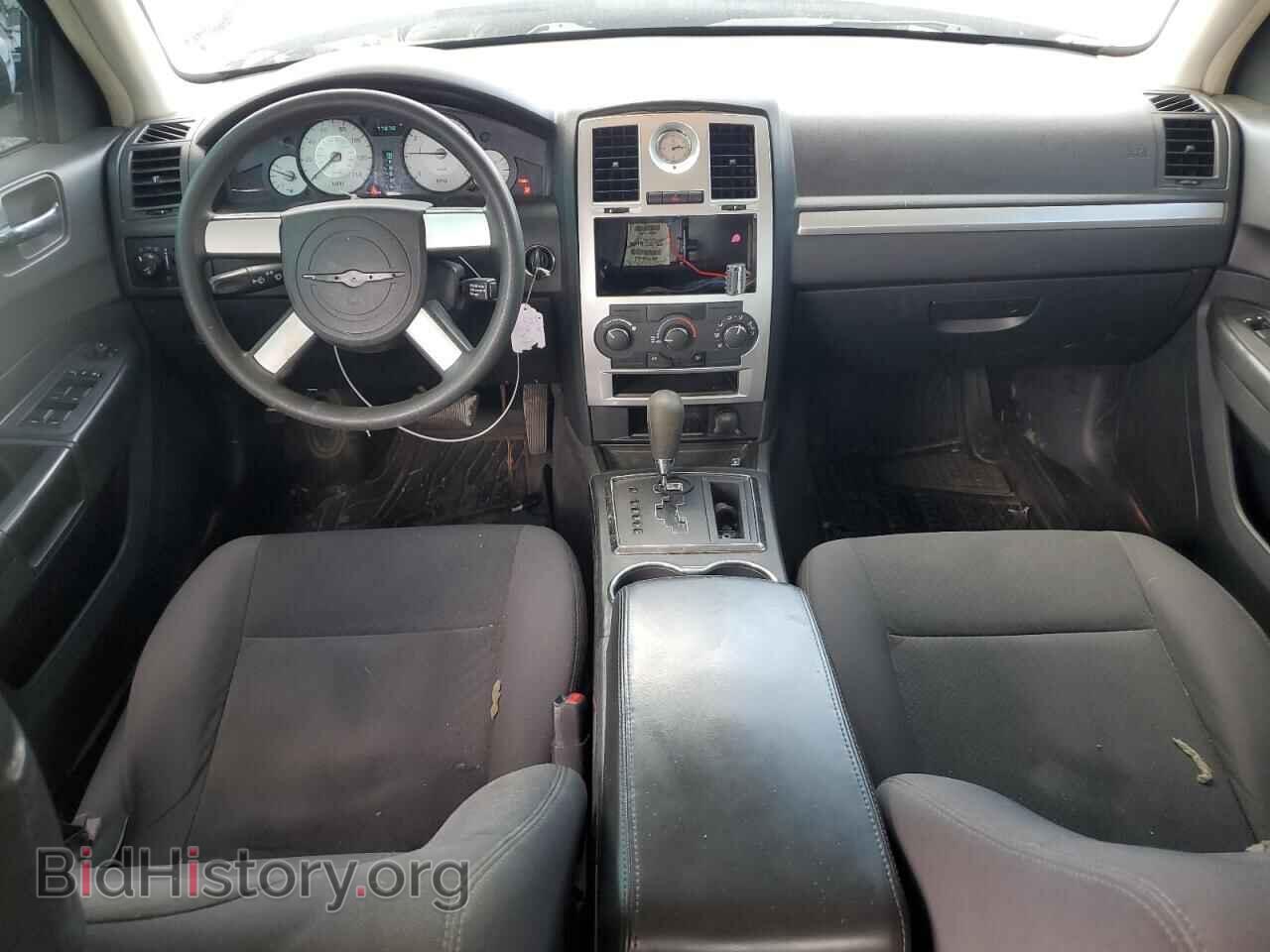 2010 CHRYSLER 300 - VIN: 2C3CA4CD8AH143022 - Фото 8