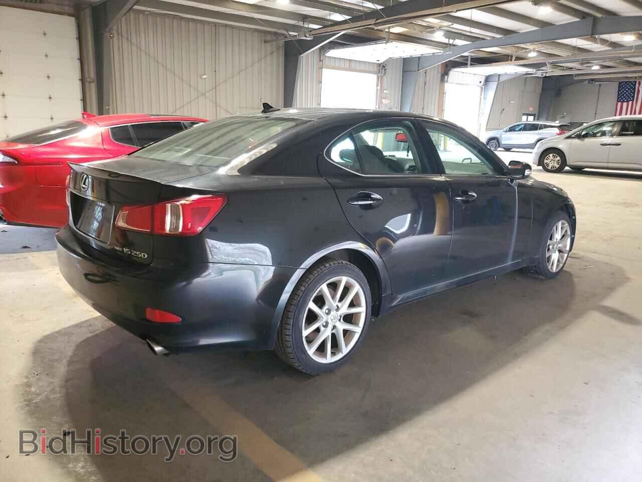 2011 LEXUS IS - VIN: JTHCF5C2XB5050642 - Photo 3