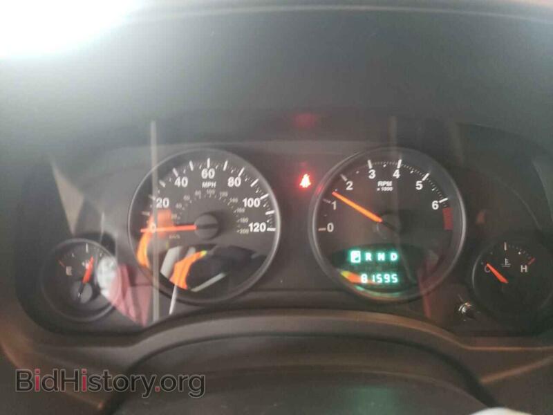 2012 Jeep COMPASS (VIN 1C4NJCBA2CD618122) — фото 9 из 12