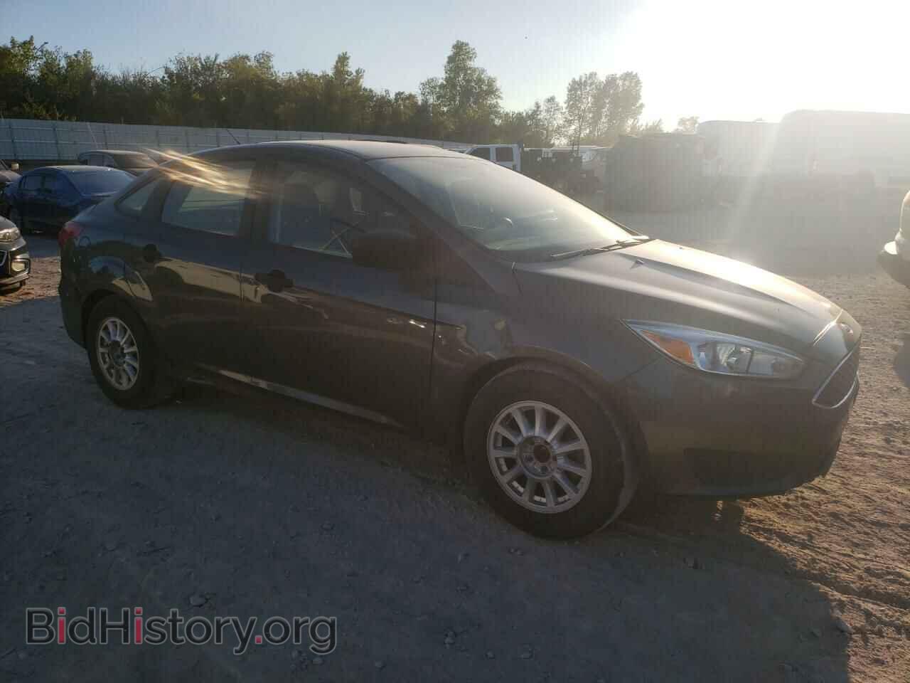 2018 FORD FOCUS - VIN: 1FADP3E23JL277675 - Photo 4