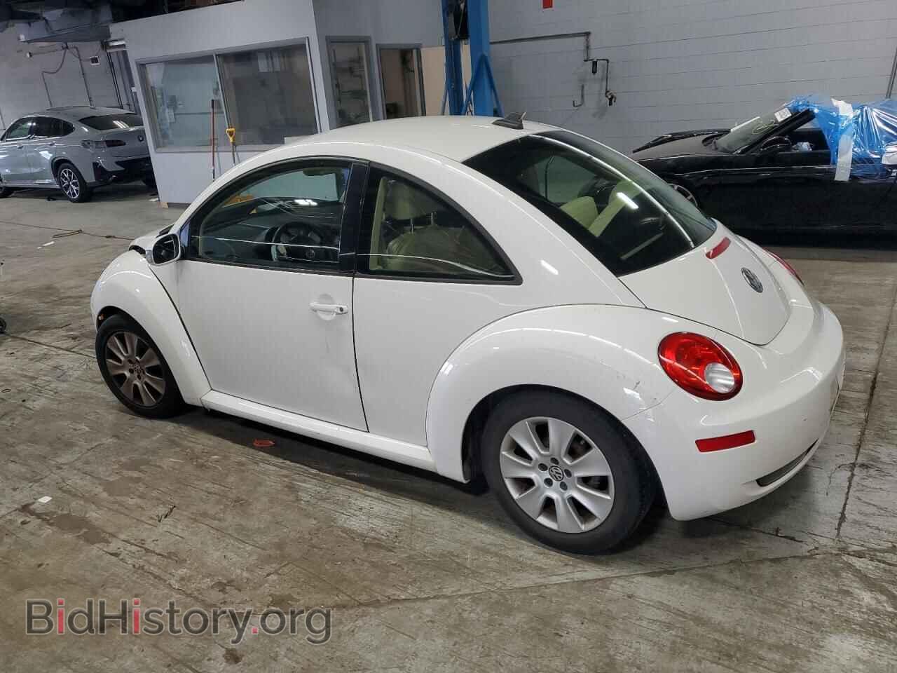 2009 VOLKSWAGEN BEETLE - VIN: 3VWPW31C19M517869 - Фото 2
