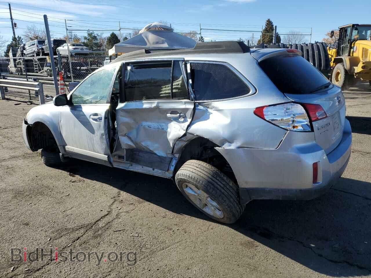 2014 SUBARU OUTBACK - VIN: 4S4BRBKC5E3292313 - Photo 2
