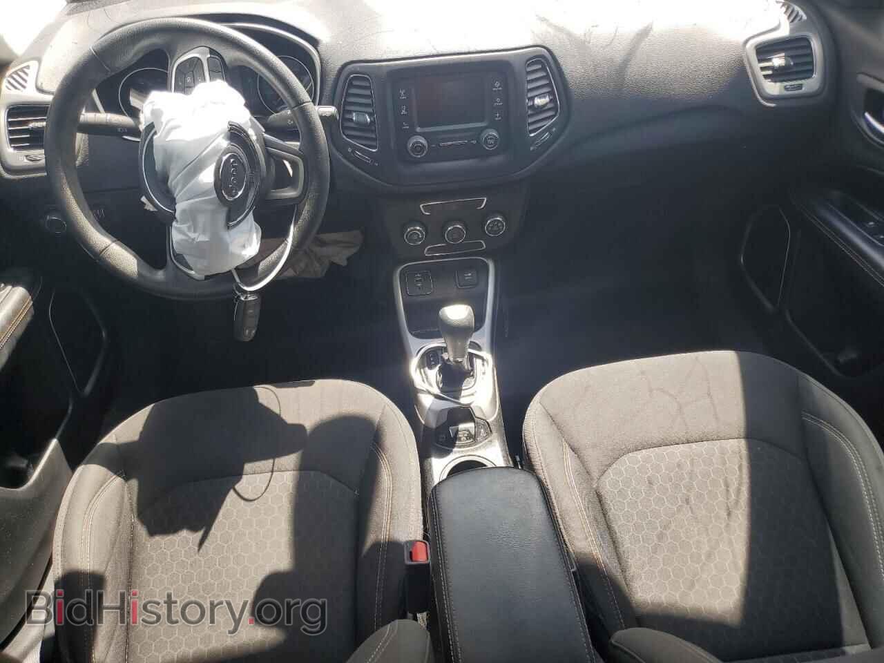2018 JEEP COMPASS - VIN: 3C4NJCAB8JT327657 - Фото 8
