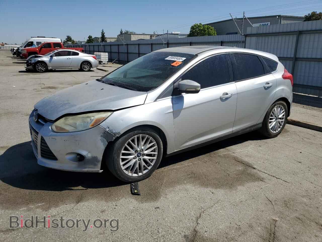 Photo 1FAHP3M23CL316481 - FORD FOCUS 2012