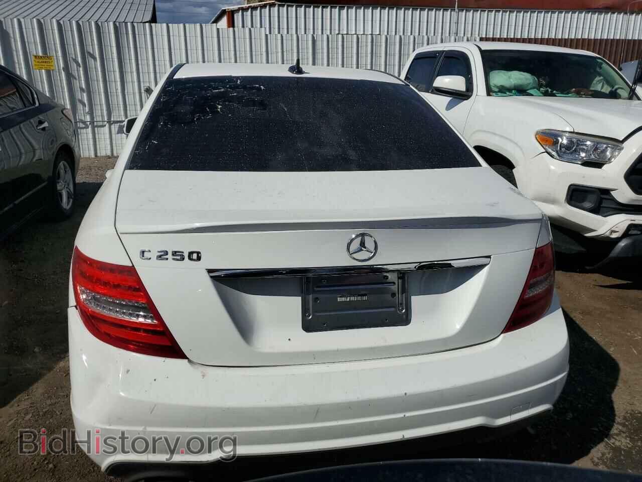 2014 MERCEDES-BENZ C-CLASS - VIN: WDDGF4HB3EA955005 - Фото 6