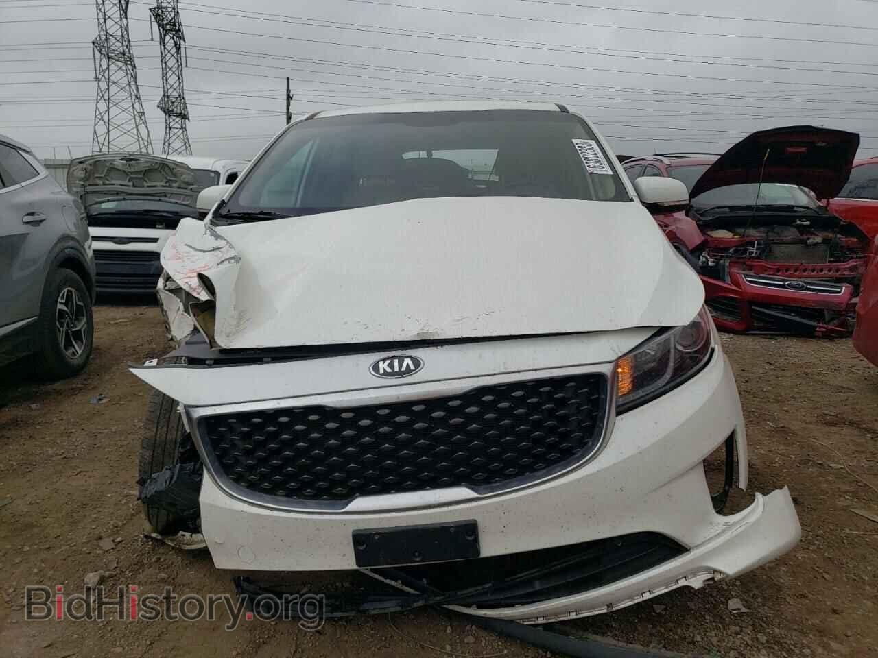 2015 KIA All Models - VIN: KNDMC5C16F6033410 - Photo 5