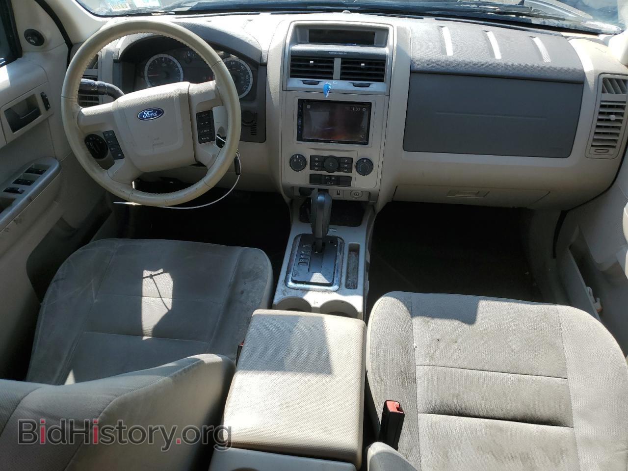 2011 FORD ESCAPE - VIN: 1FMCU9D74BKB38169 - Фото 8