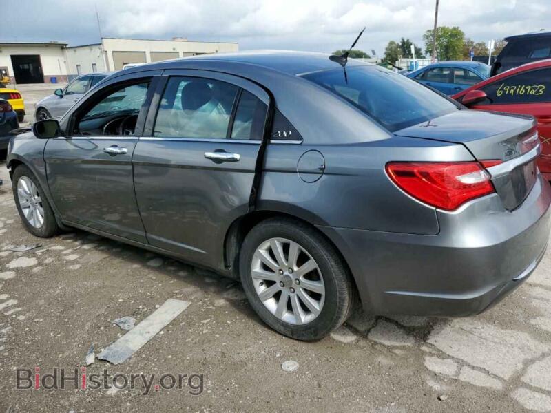 2013 Chrysler 200 (VIN 1C3CCBCG1DN601813) — фото 2 из 12