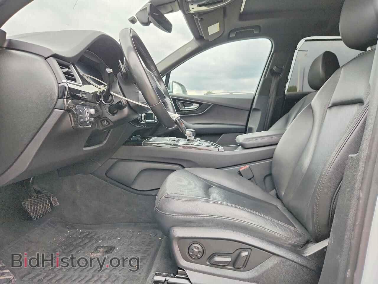 2017 AUDI Q7 - VIN: WA1VAAF79HD026530 - Фото 7