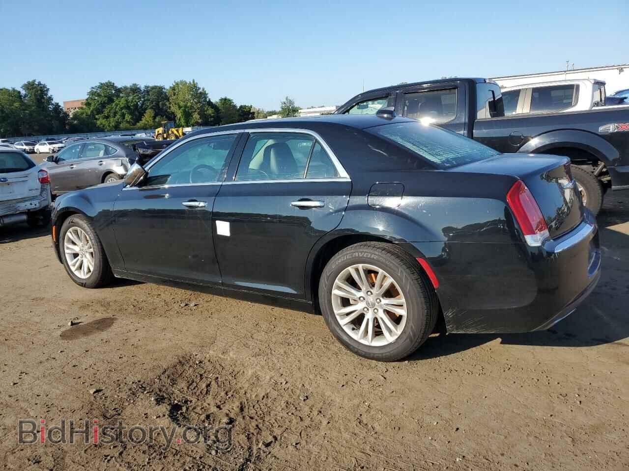 2017 CHRYSLER 300 - VIN: 2C3CCAEG6HH657526 - Фото 2