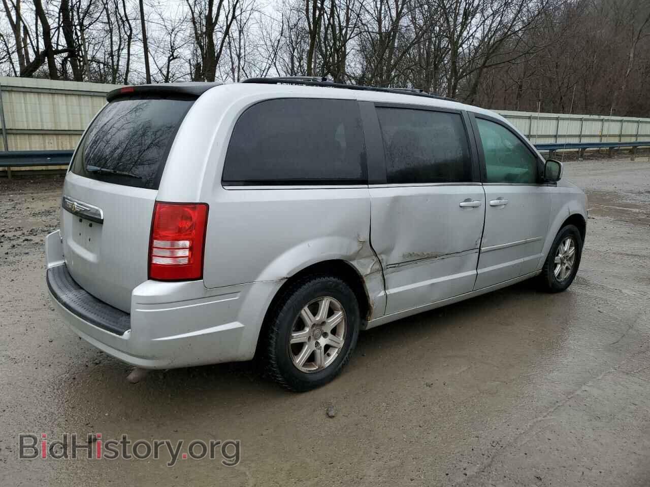 2008 CHRYSLER MINIVAN - VIN: 2A8HR54P58R821635 - Фото 3
