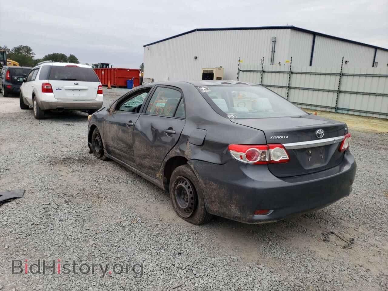 2011 TOYOTA COROLLA - VIN: 2T1BU4EE6BC590352 - Фото 2