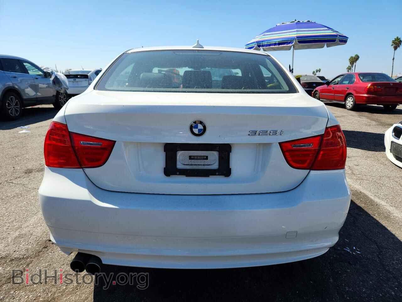 2011 BMW 3 SERIES - VIN: WBAPH5C56BA448197 - Фото 6