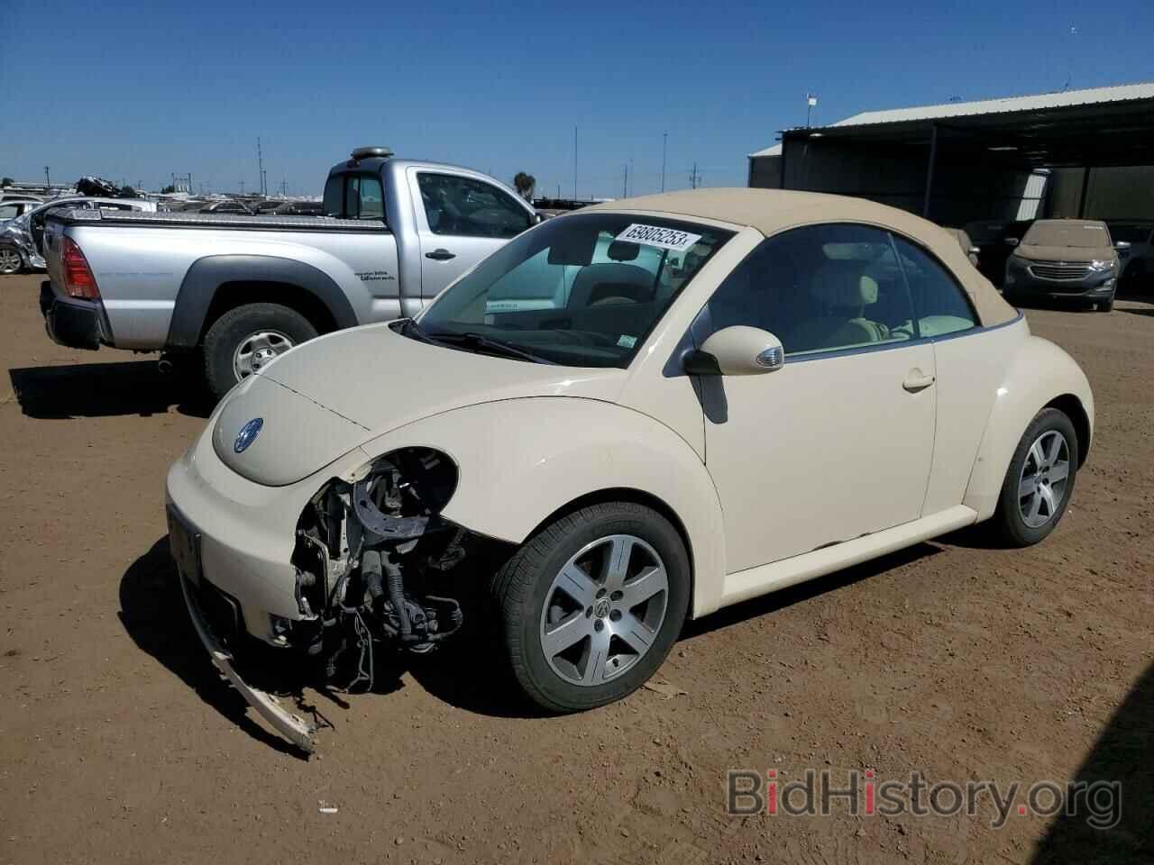 Photo 3VWRF31Y16M317817 - VOLKSWAGEN BEETLE 2006