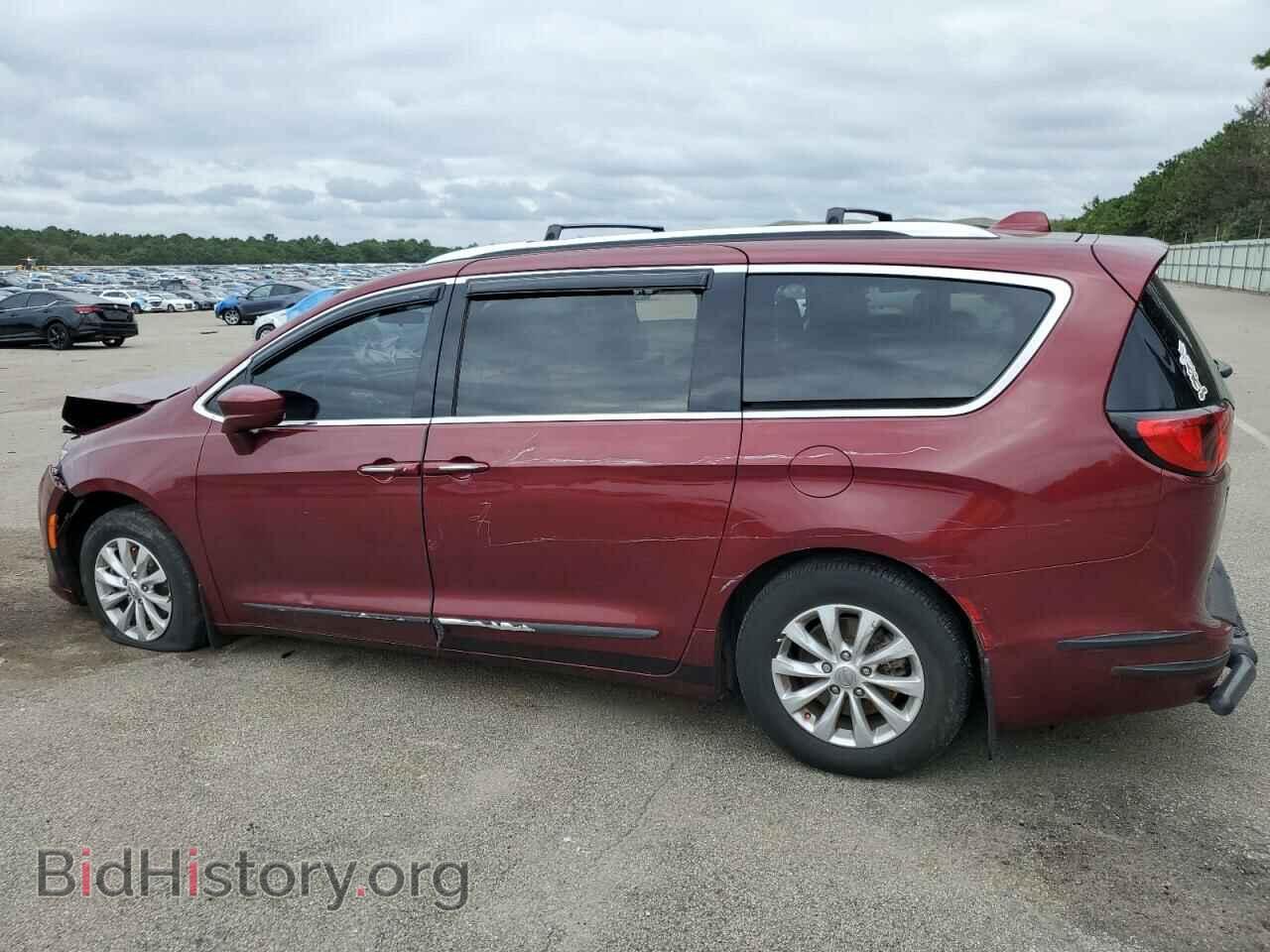2018 CHRYSLER PACIFICA - VIN: 2C4RC1BG1JR353031 - Фото 2