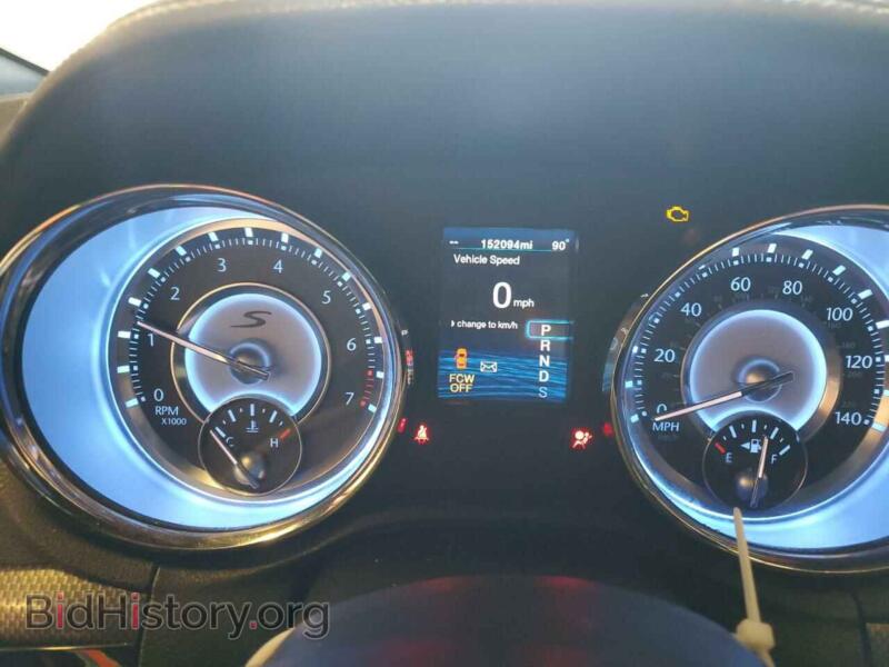 2012 Chrysler 300 (VIN 2C3CCAGG0CH115912) — фото 9 из 12