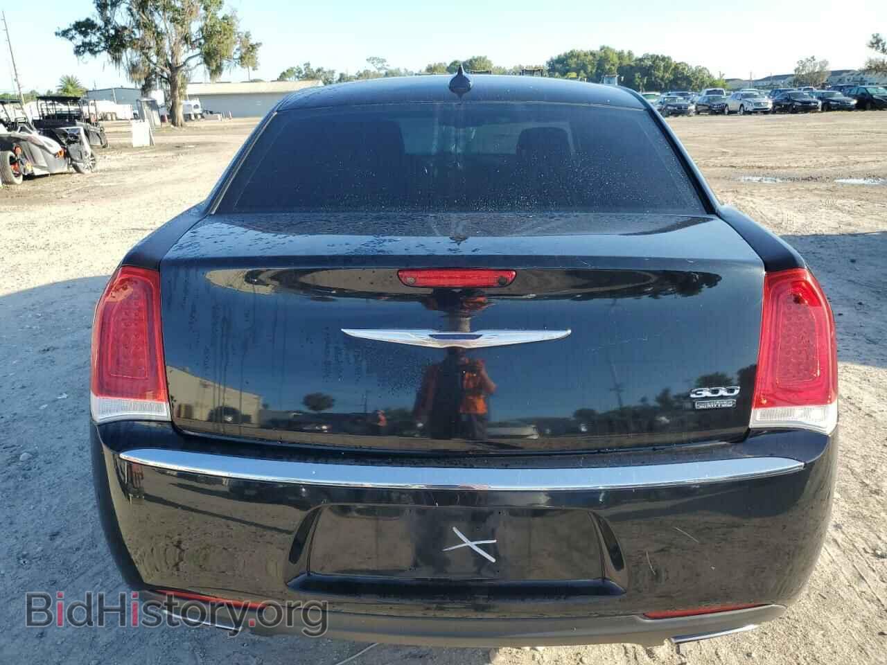 2016 CHRYSLER 300 - VIN: 2C3CCAAG1GH358191 - Фото 6