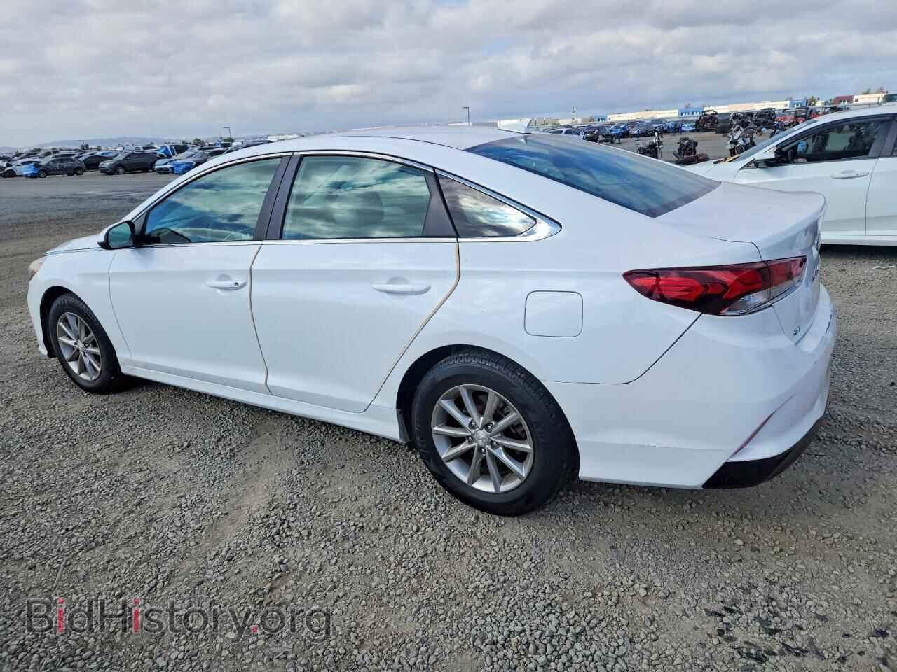 2019 HYUNDAI SONATA - VIN: 5NPE24AF2KH765632 - Фото 2