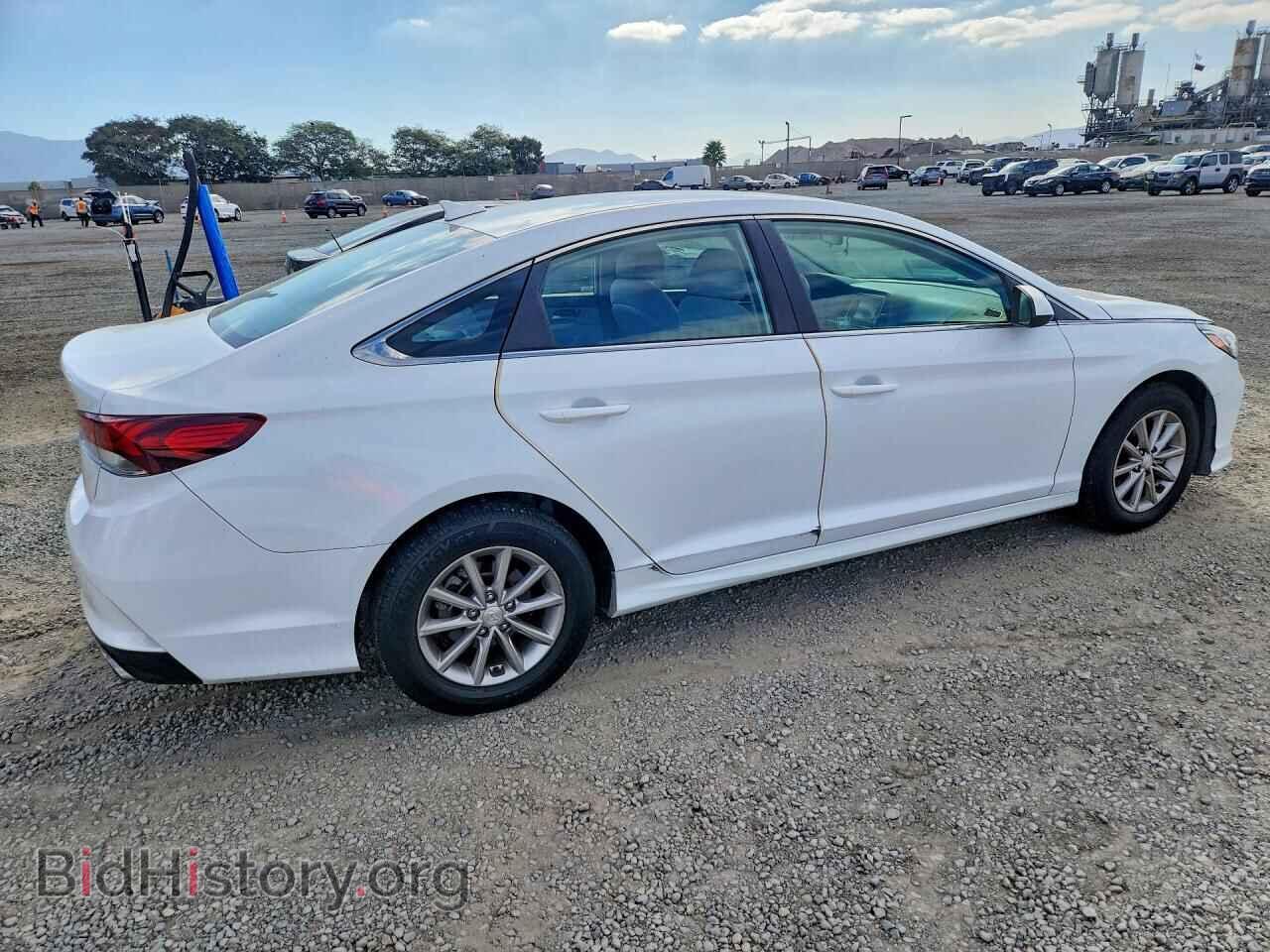 2019 HYUNDAI SONATA - VIN: 5NPE24AF2KH765632 - Фото 3