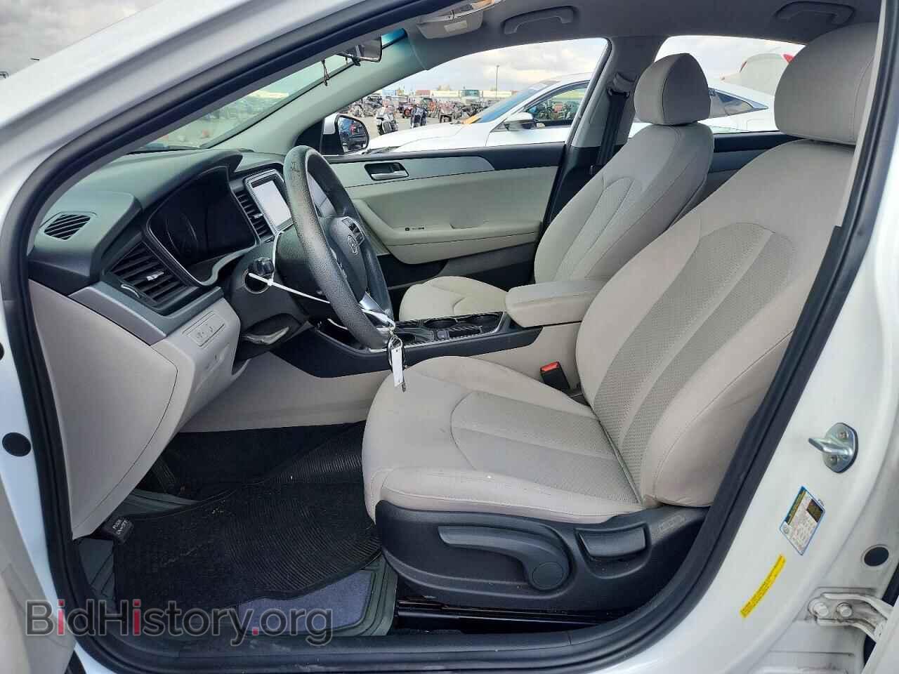 2019 HYUNDAI SONATA - VIN: 5NPE24AF2KH765632 - Фото 7