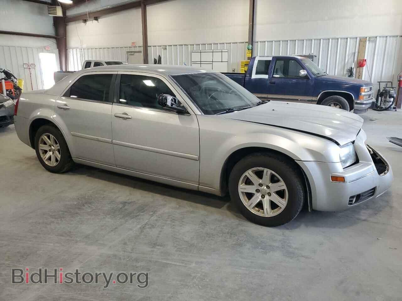 2007 CHRYSLER 300 - VIN: 2C3KA53G27H895822 - Фото 4