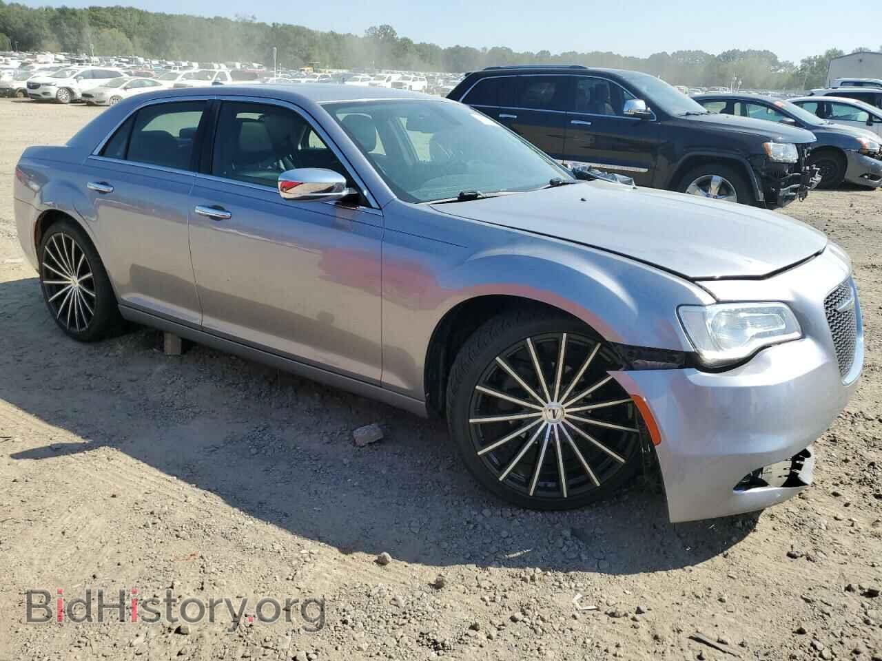 2016 CHRYSLER 300 - VIN: 2C3CCAEG2GH282247 - Фото 4
