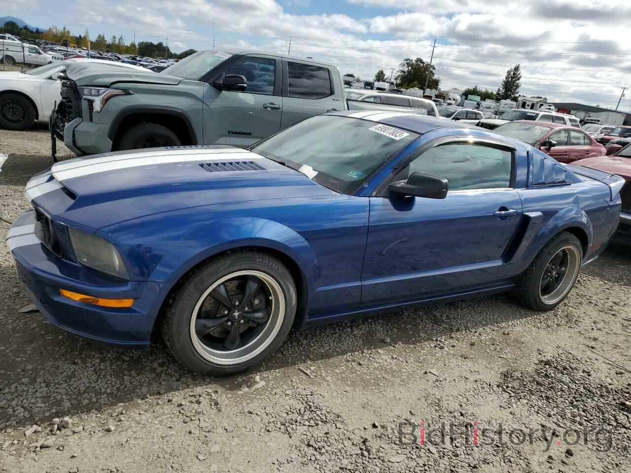 Photo 1ZVFT82H075329570 - FORD MUSTANG 2007