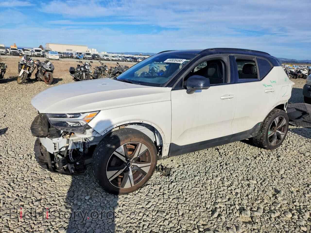 Фотография YV4ED3UR2M2573817 - VOLVO XC40 2021