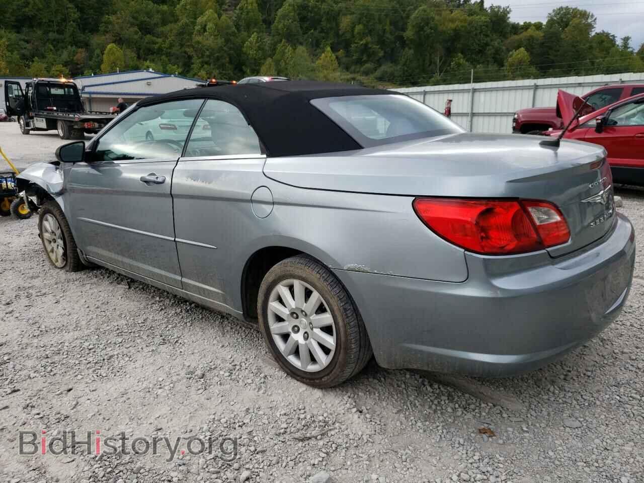2009 CHRYSLER SEBRING - VIN: 1C3LC45B19N540211 - Фото 2