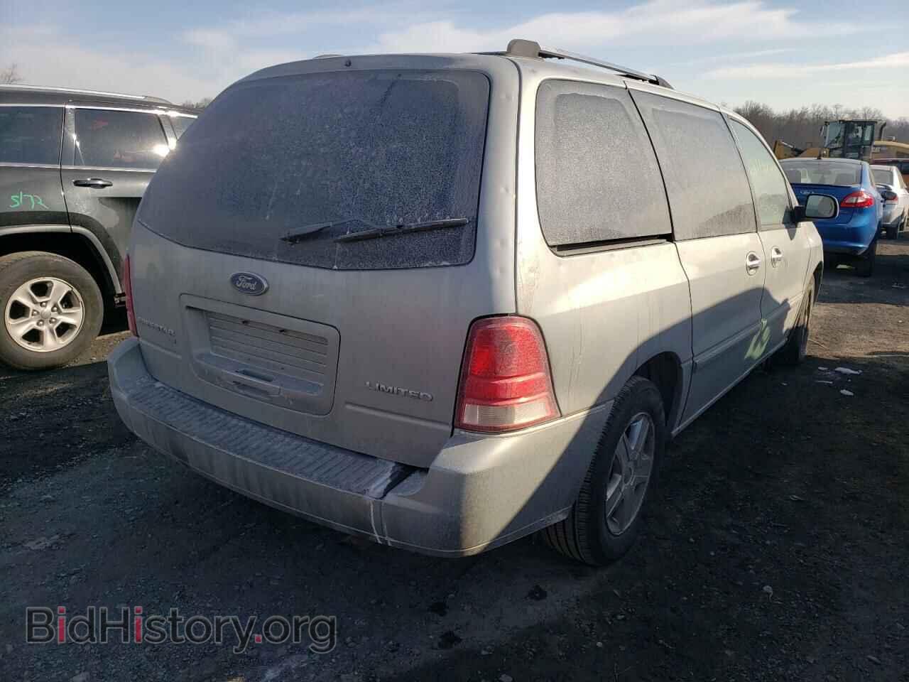 2007 FORD FREESTAR - VIN: 2FMZA582X7BA03208 - Фото 4