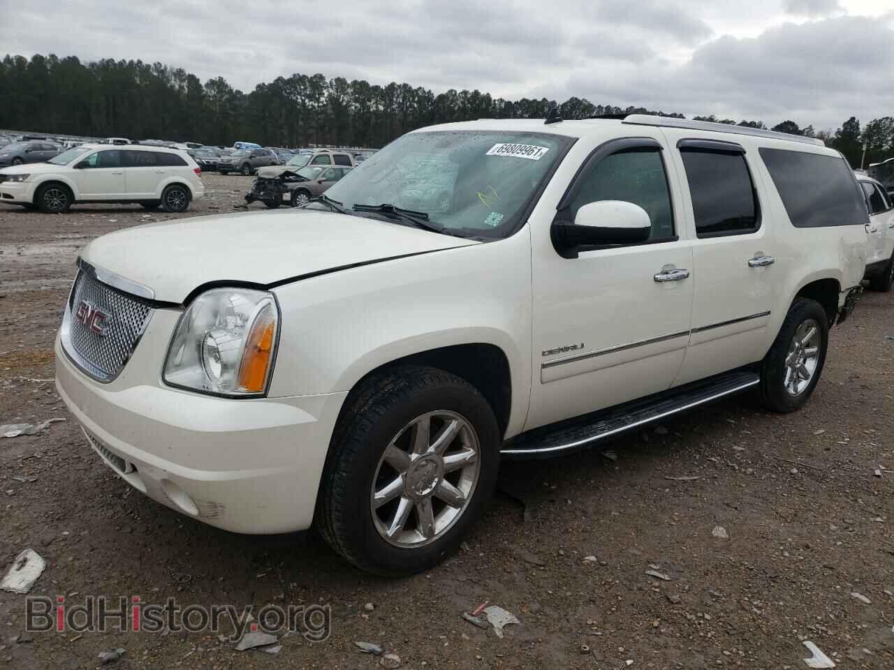 2014 GMC YUKON - VIN: 1GKS1MEFXER206329 - Фото 2