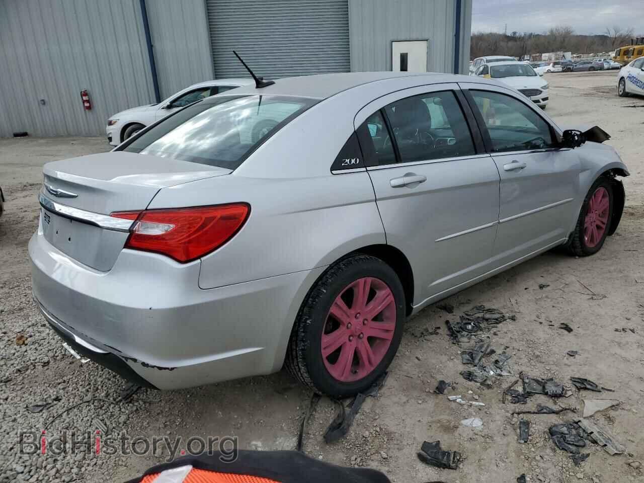 2012 CHRYSLER 200 - VIN: 1C3CCBAG9CN235794 - Фото 3