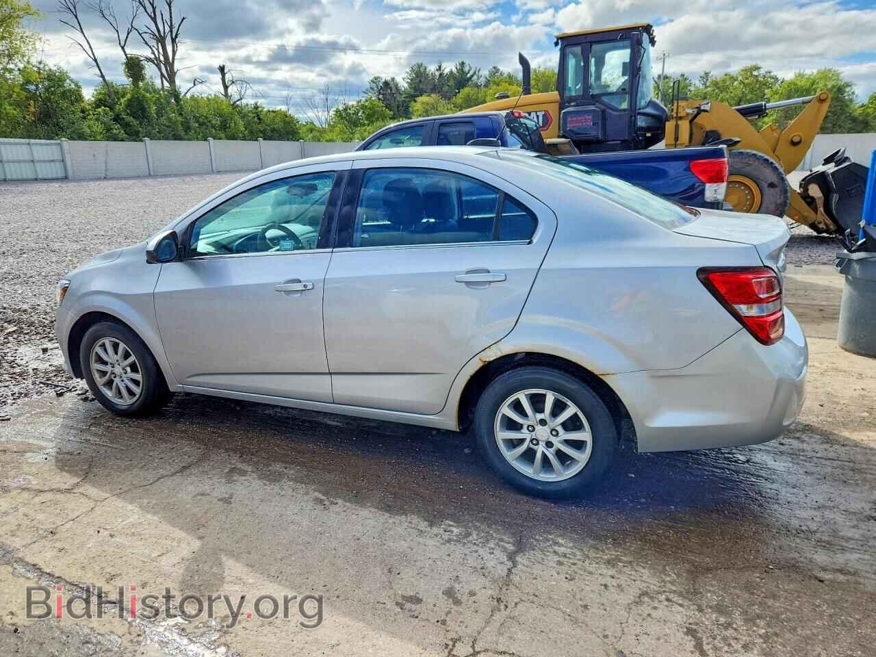 2017 CHEVROLET SONIC - VIN: 1G1JD5SH2H4116466 - Photo 2