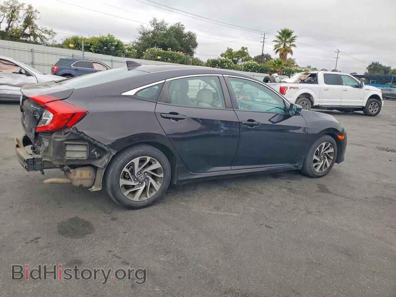 2017 HONDA CIVIC - VIN: 19XFC2F75HE228371 - Фото 3