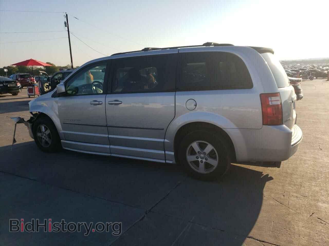 2010 DODGE CARAVAN - VIN: 2D4RN5D1XAR219311 - Фото 2